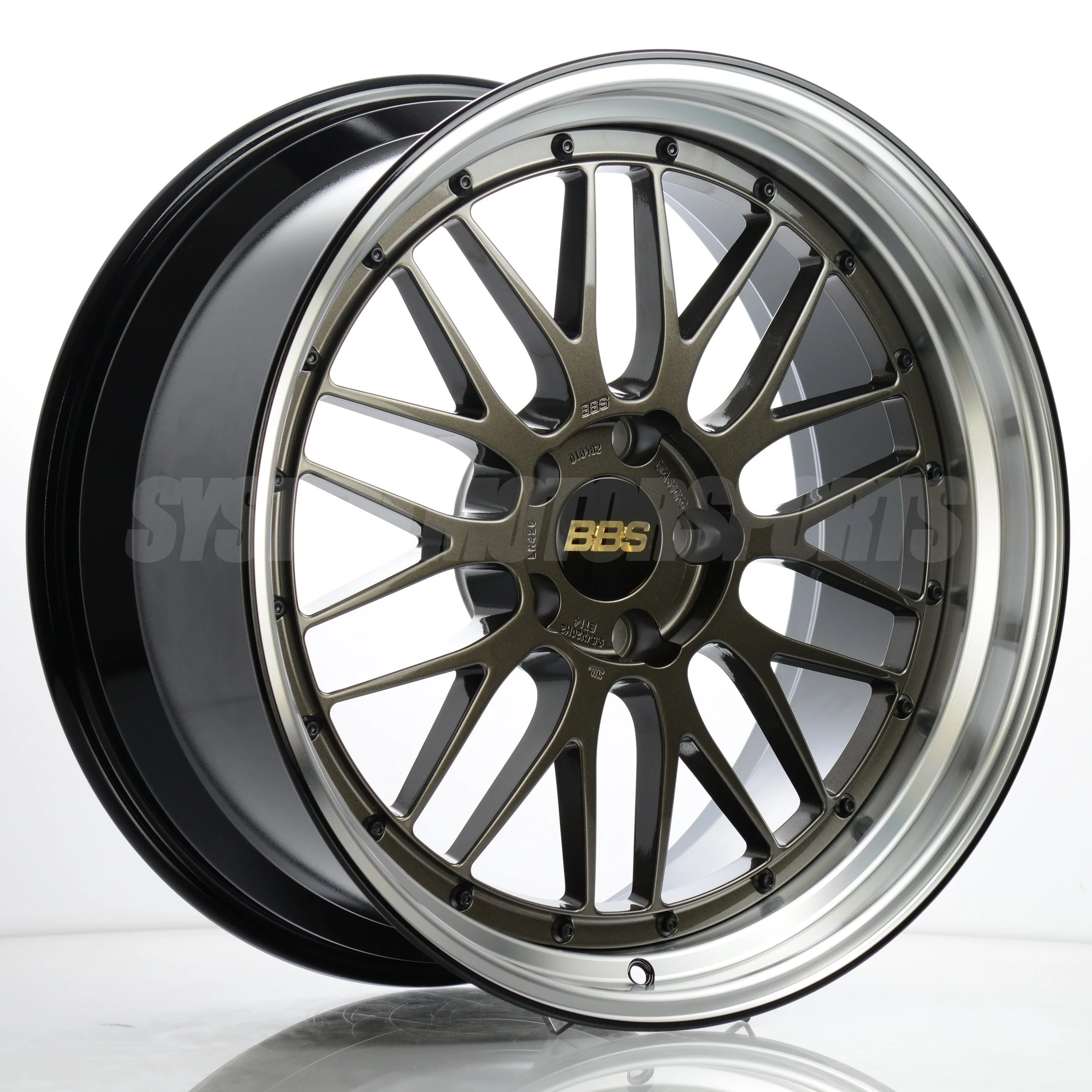 【BBS】『FRONT CHAPTER … SPECIAL LIVE』 BBS LM-R, forged . Color: Diamond Silver disk and Silver
